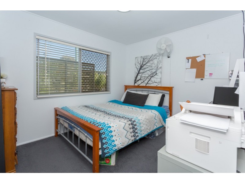 15 Warrener Street, Andergrove QLD 4740