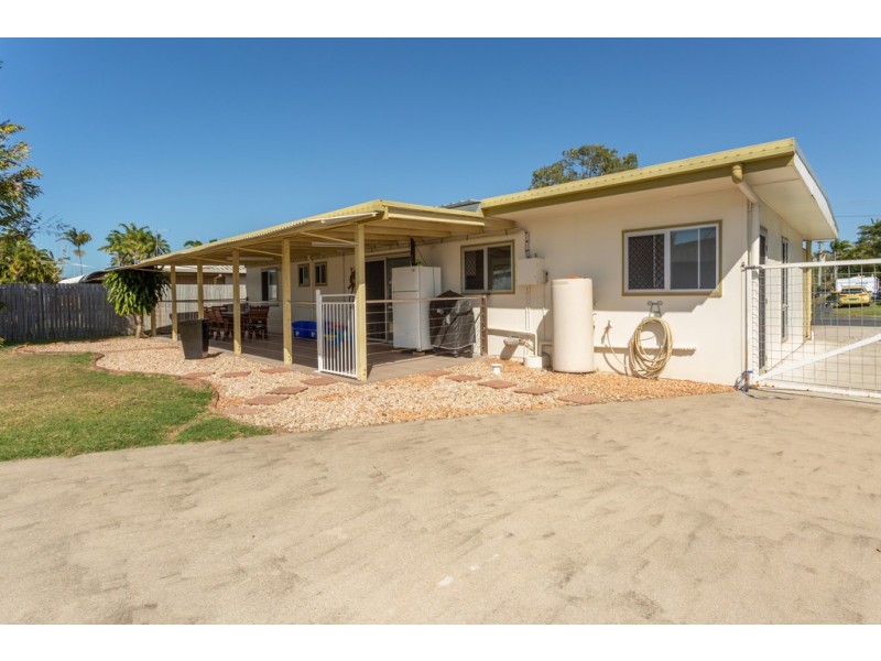 15 Warrener Street, Andergrove QLD 4740