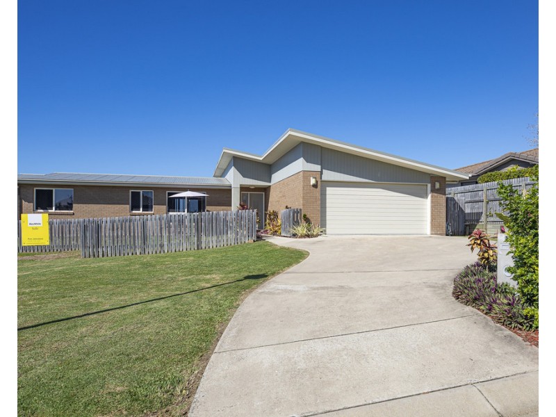 11 Highcrest Court, Bucasia QLD 4750