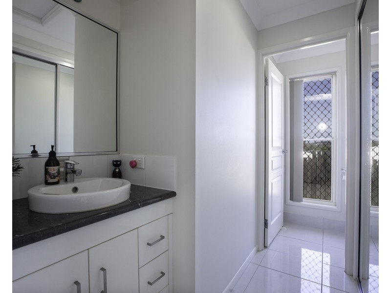 11 Highcrest Court, Bucasia QLD 4750