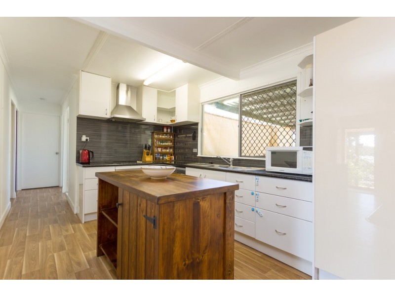 24 Chidlow Street, Farleigh QLD 4741