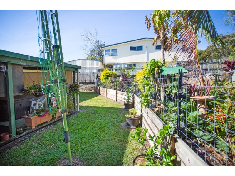 24 Chidlow Street, Farleigh QLD 4741