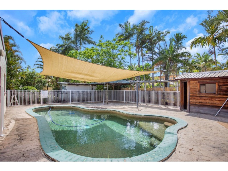 2 Weir Street, East Mackay QLD 4740