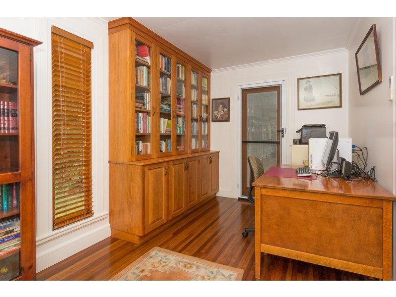 2 Kiwi Court, Ooralea QLD 4740