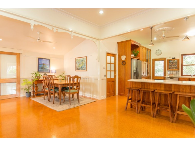 2 Kiwi Court, Ooralea QLD 4740