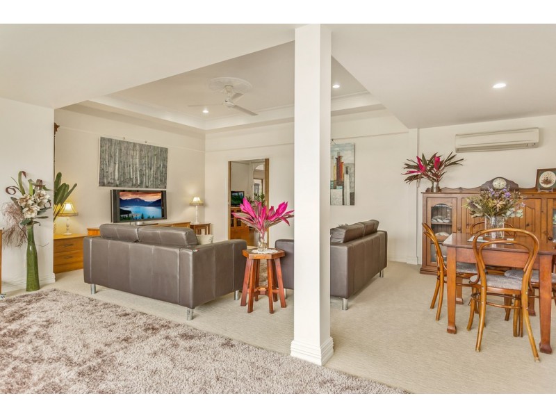2 Kiwi Court, Ooralea QLD 4740