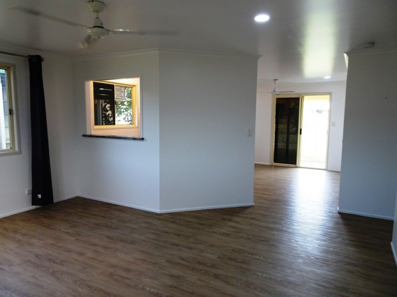 4 Margaret Street, Mirani QLD 4754