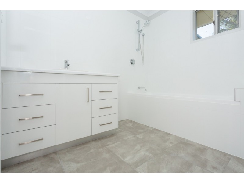 85 Daniel Street, Mount Pleasant QLD 4740