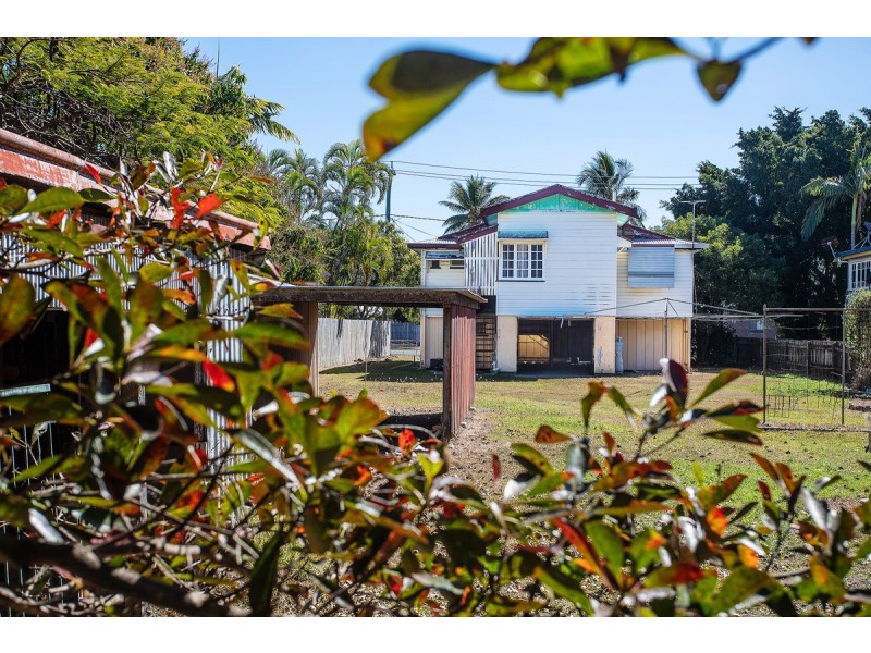19 Kennedy Street, South Mackay QLD 4740