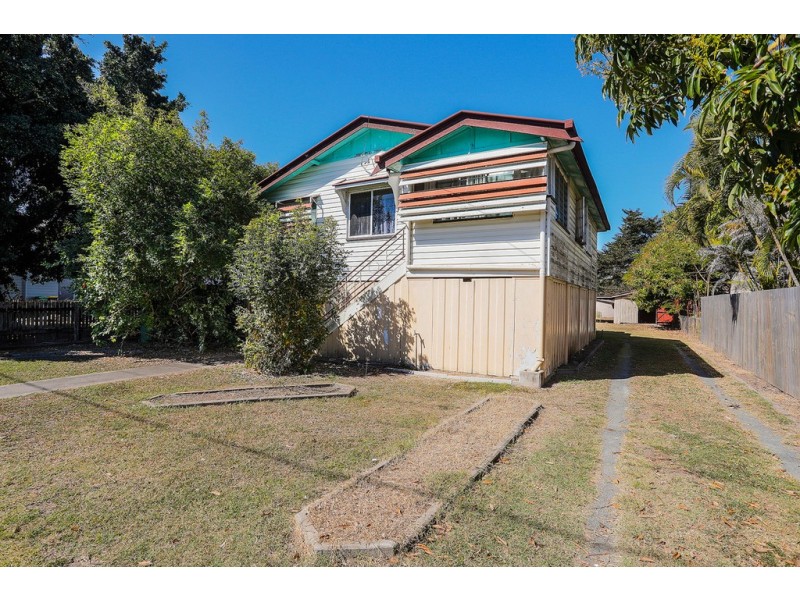 19 Kennedy Street, South Mackay QLD 4740