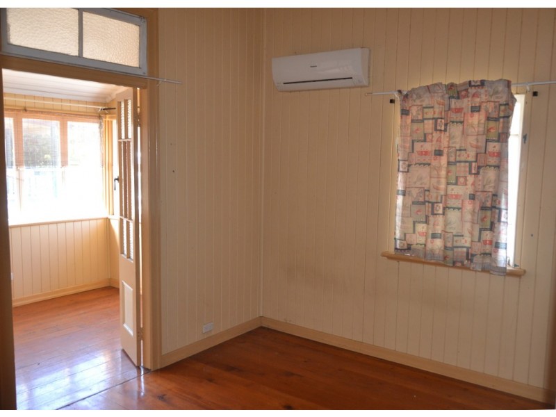 17 English Street, South Mackay QLD 4740