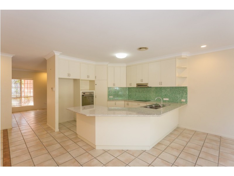 12 Pacific Drive, Blacks Beach QLD 4740