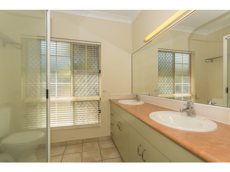 12 Pacific Drive, Blacks Beach QLD 4740