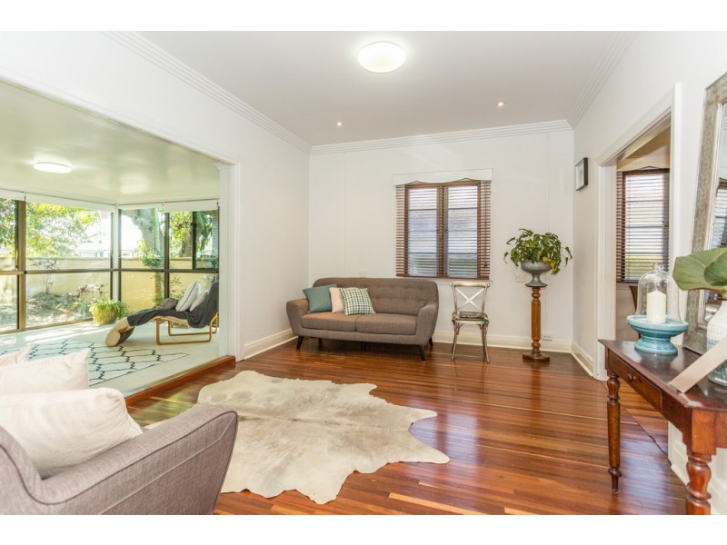 83 Nebo Road, West Mackay QLD 4740