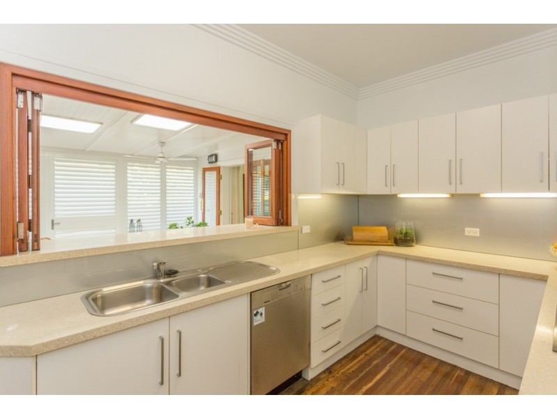 83 Nebo Road, West Mackay QLD 4740