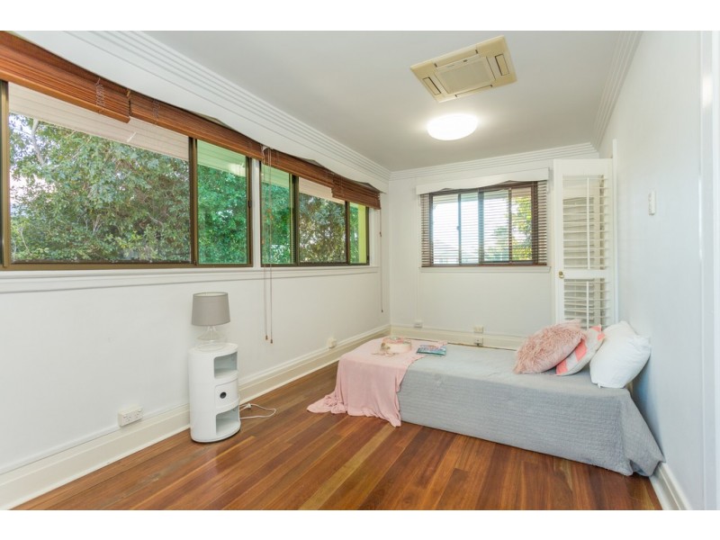 83 Nebo Road, West Mackay QLD 4740