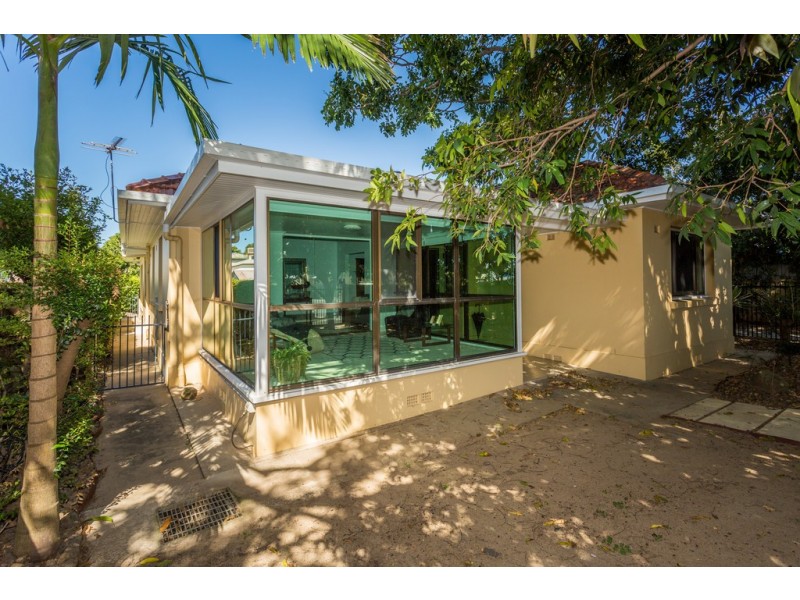 83 Nebo Road, West Mackay QLD 4740