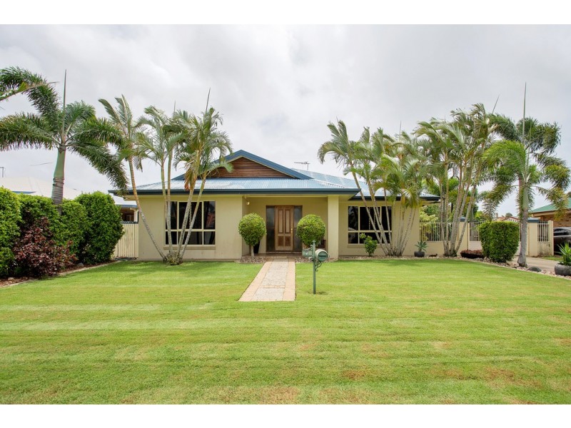 22 Clipper Court, Bucasia QLD 4750