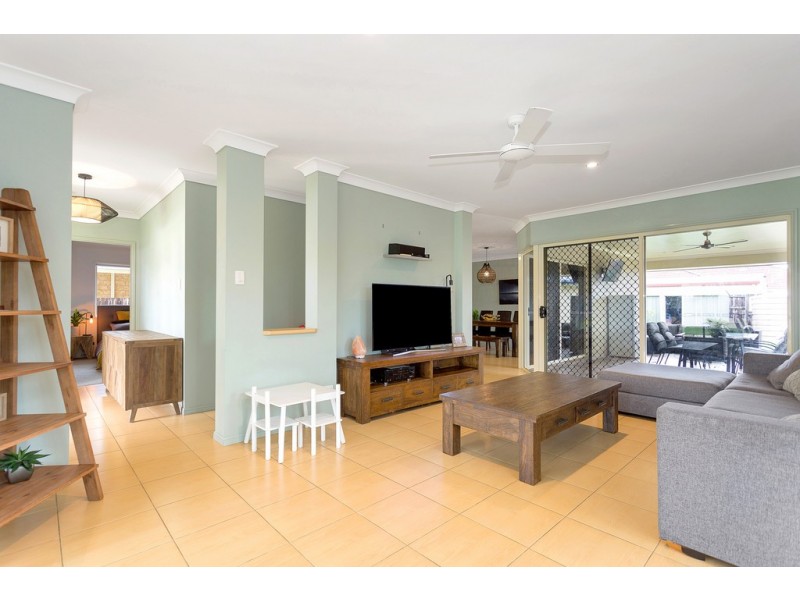 22 Clipper Court, Bucasia QLD 4750