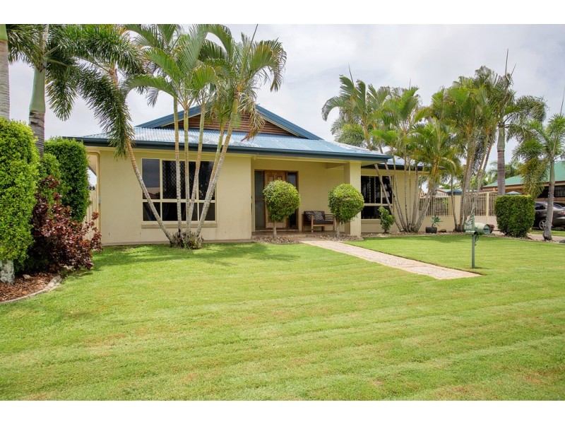 22 Clipper Court, Bucasia QLD 4750