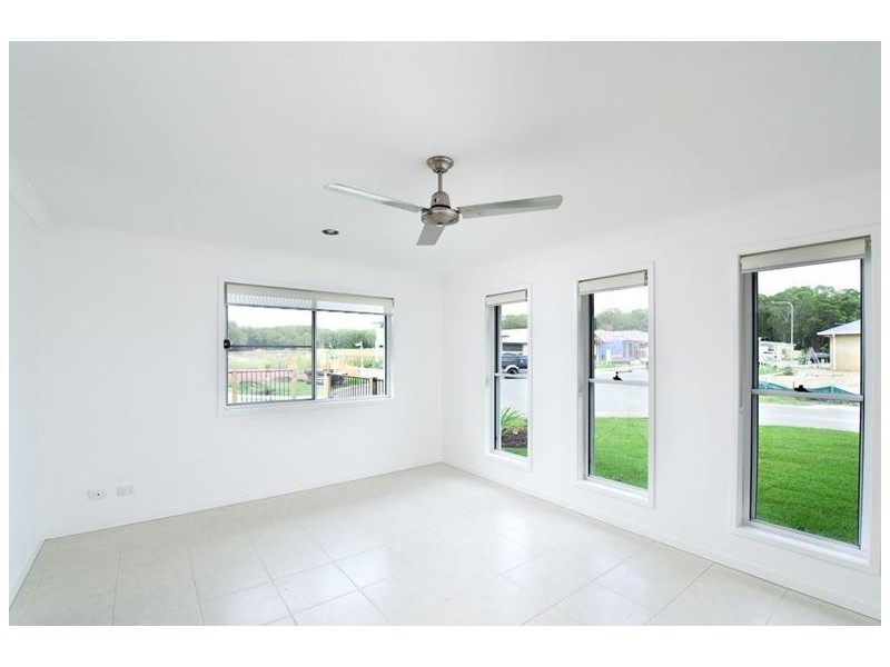 17 Peppertree Crescent, Andergrove QLD 4740