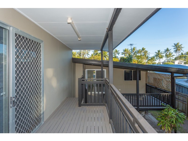 19 Ocean Avenue, Slade Point QLD 4740