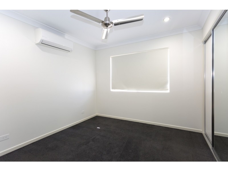 15 Majesty Street, Rural View QLD 4740