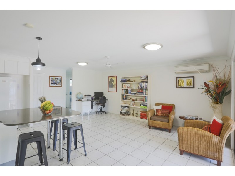 4 Glenhorn Close, West Mackay QLD 4740