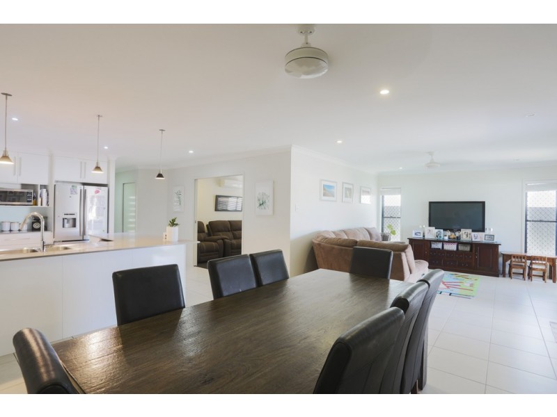 4 Glenoak Avenue, Richmond QLD 4740