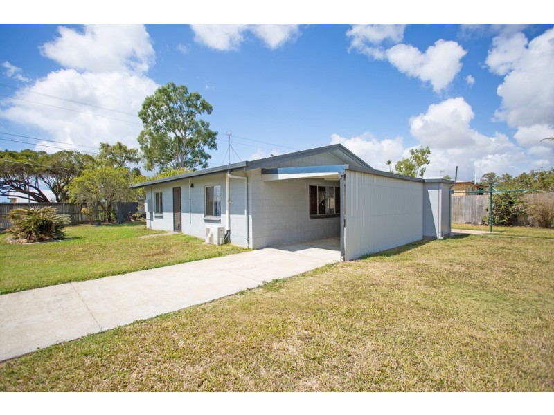 1 Flinders Court, Bakers Creek QLD 4740