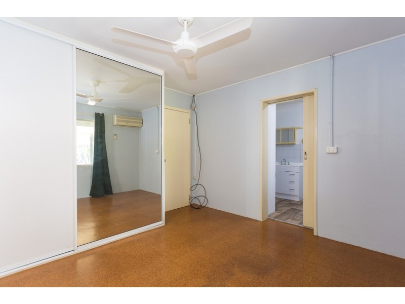 1 Flinders Court, Bakers Creek QLD 4740