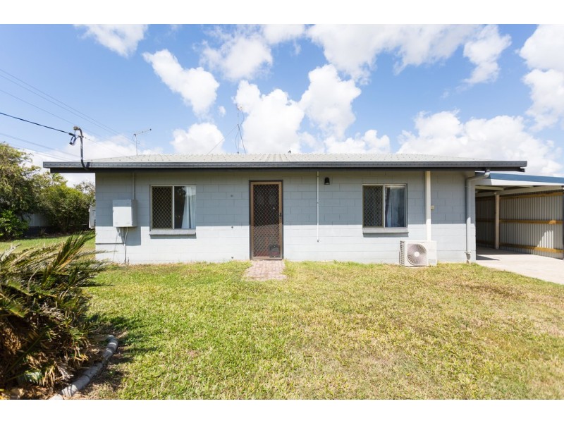 1 Flinders Court, Bakers Creek QLD 4740