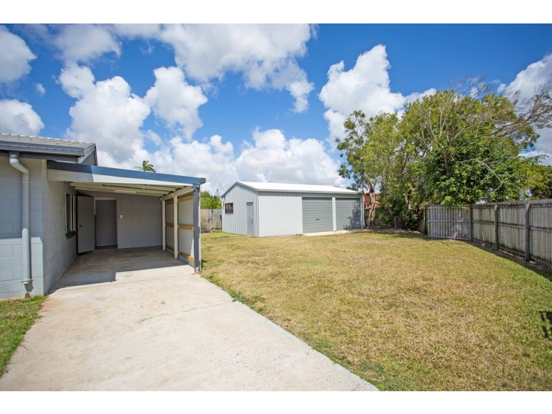 1 Flinders Court, Bakers Creek QLD 4740