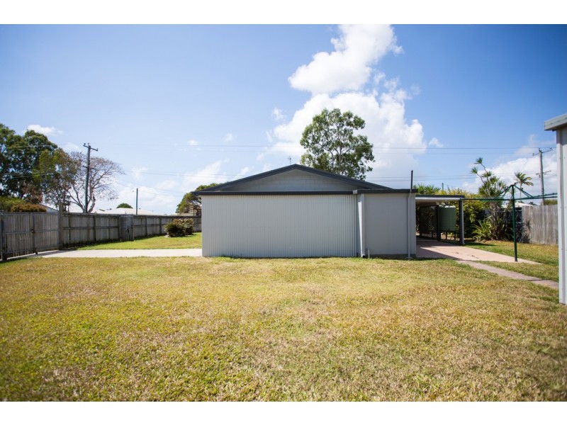 1 Flinders Court, Bakers Creek QLD 4740