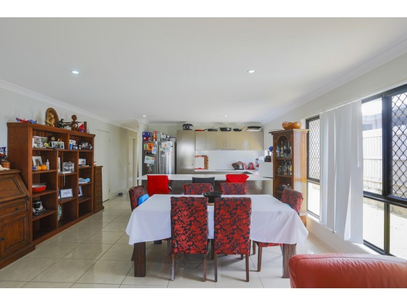 48 Dawson Boulevard, Rural View QLD 4740