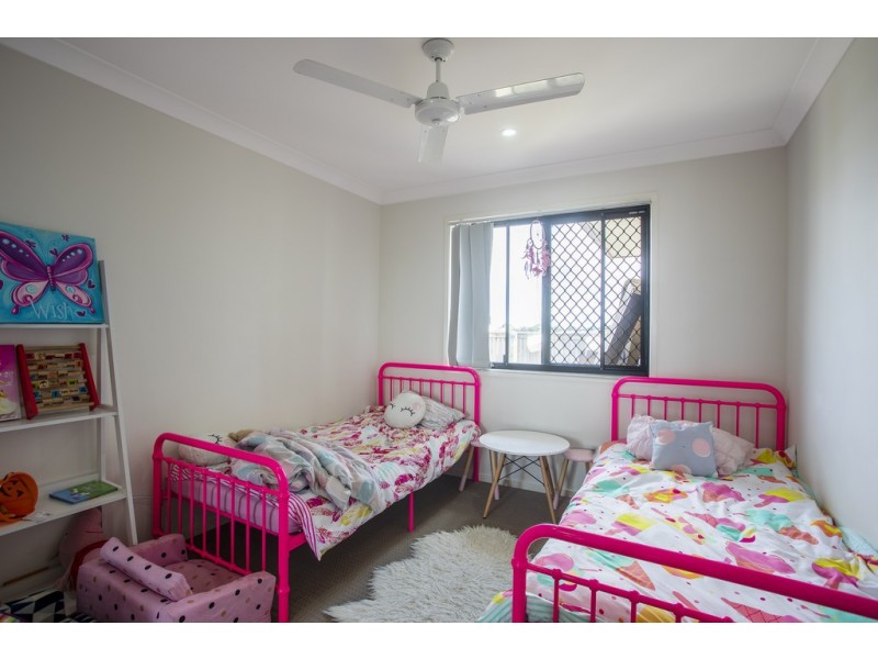 48 Dawson Boulevard, Rural View QLD 4740