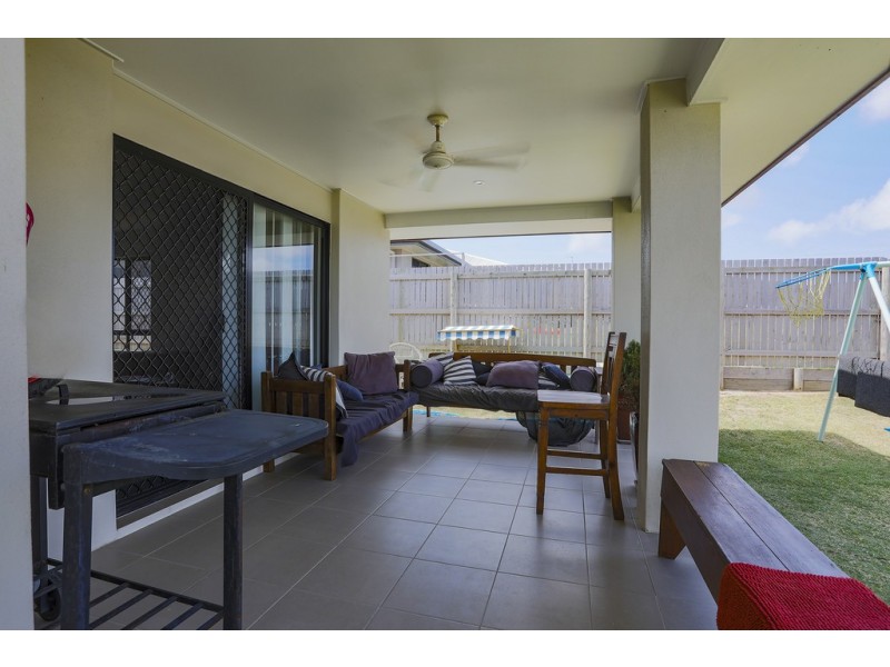 48 Dawson Boulevard, Rural View QLD 4740