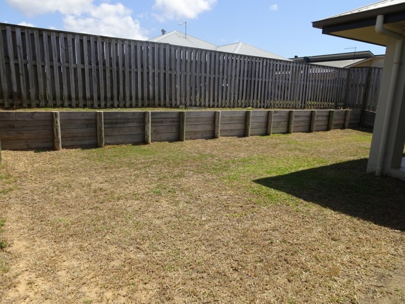 28B Newport Parade, Blacks Beach QLD 4740