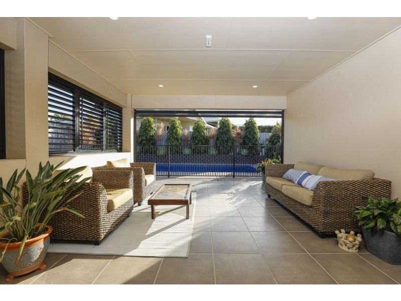 5 Herbert way, Rural View QLD 4740