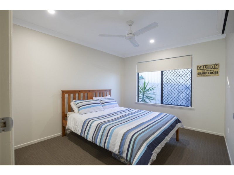 5 Herbert way, Rural View QLD 4740
