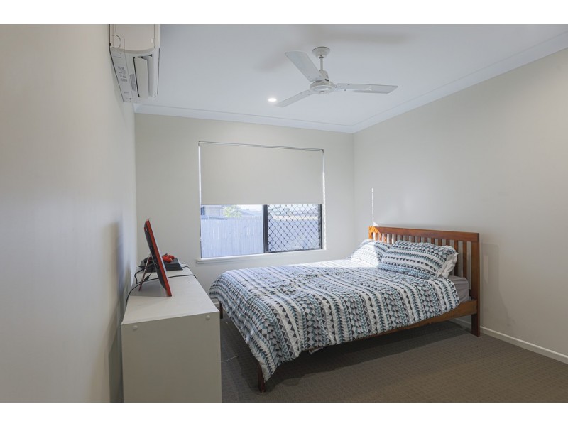 5 Herbert way, Rural View QLD 4740