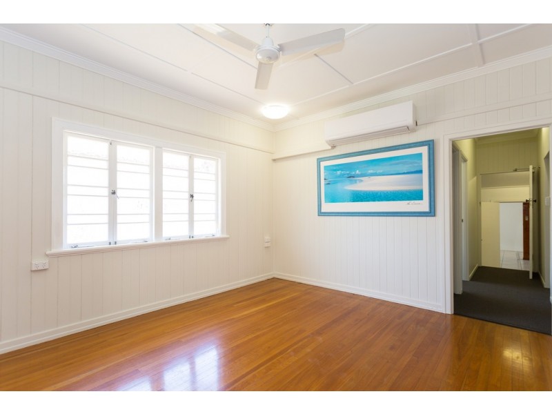 87 Nebo Road, West Mackay QLD 4740