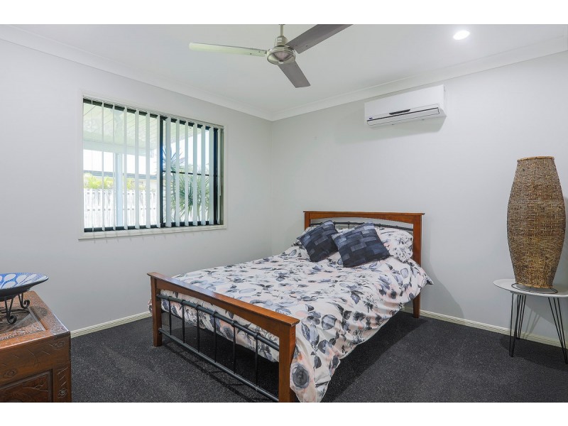 83 Whitehaven Drive, Blacks Beach QLD 4740