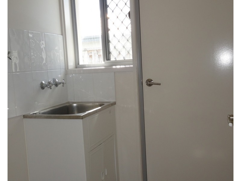 69 Newport Parade, Blacks Beach QLD 4740