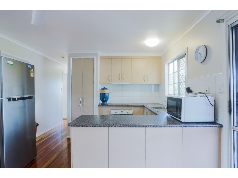 25 Flors Avenue, Mount Pleasant QLD 4740