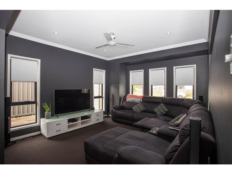 35 Ontario Parade, Andergrove QLD 4740