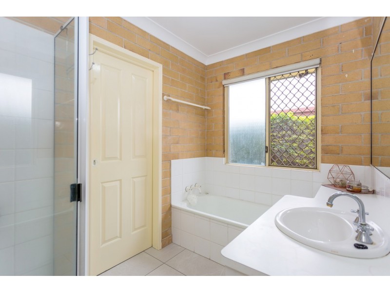 28 Amhurst Street, Slade Point QLD 4740