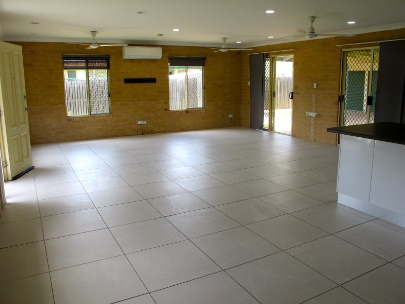 28 Amhurst Street, Slade Point QLD 4740