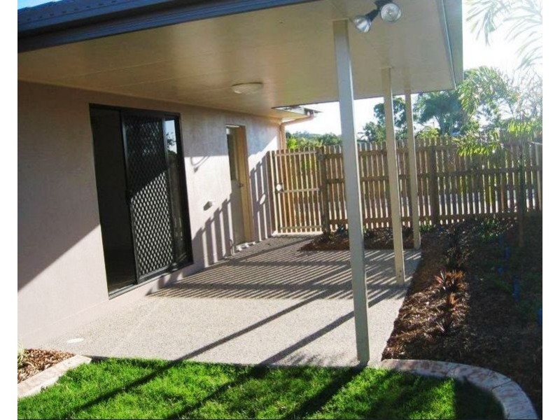 1/24 Eva Parade, Glenella QLD 4740