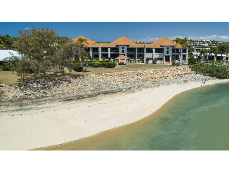 8/38 Beach Road, Dolphin Heads QLD 4740